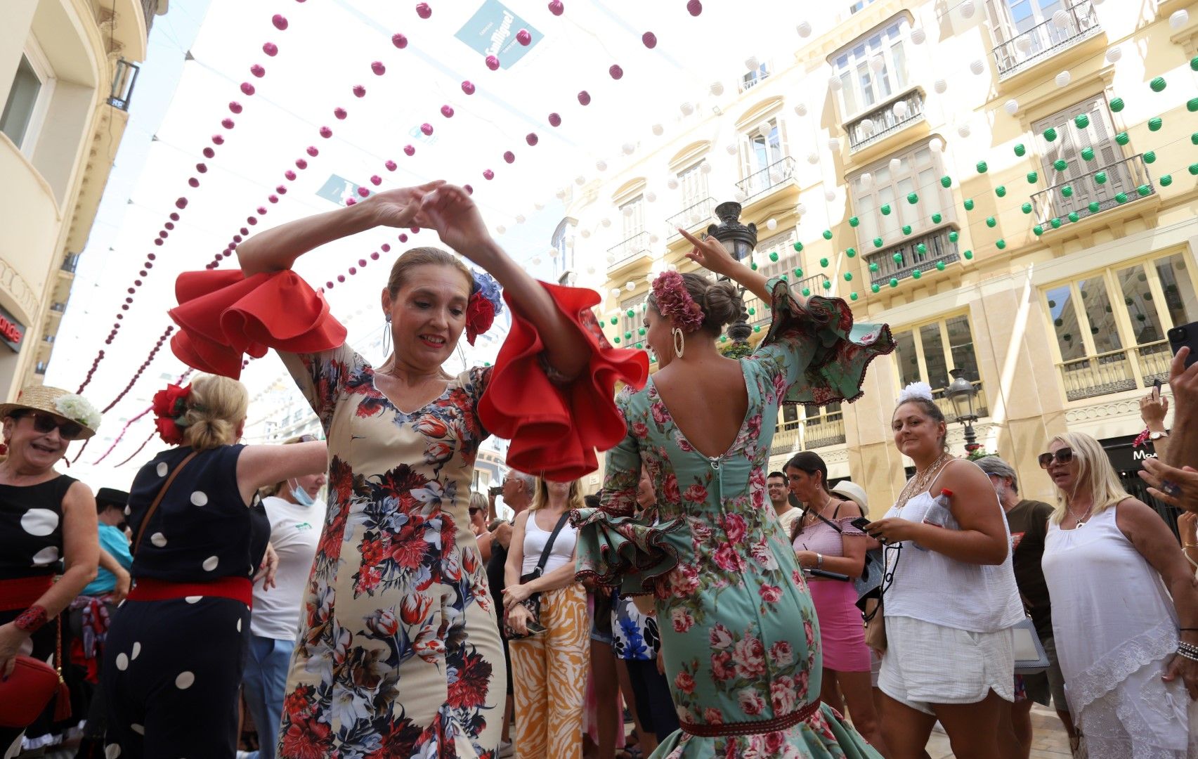 Colores  y sonrisas hasta el final en la Feria del Centro