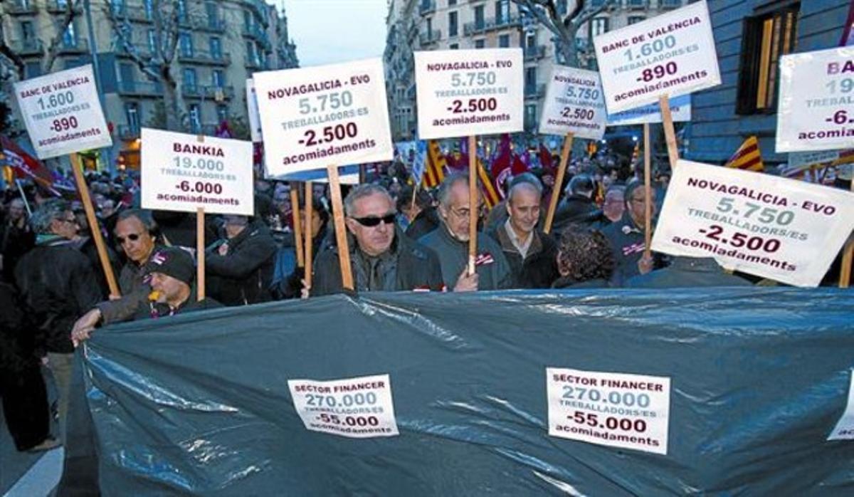 Treballadors de bancaes manifesten, dimecres passat, a Barcelona.