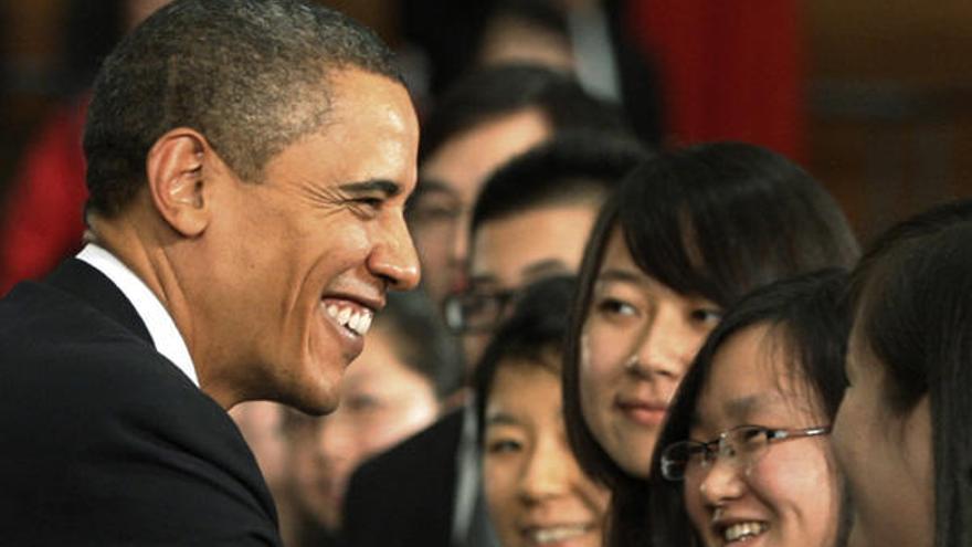 Obama saluda a estuadiantes chinas