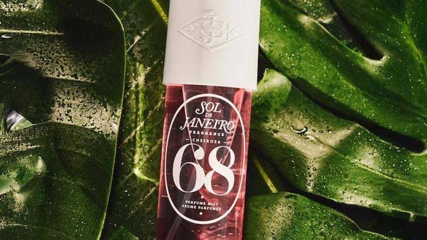 Fotos|Sombras & Pliegues: Cómo conseguir un maquillaje de verano rápido, fresco y luminoso