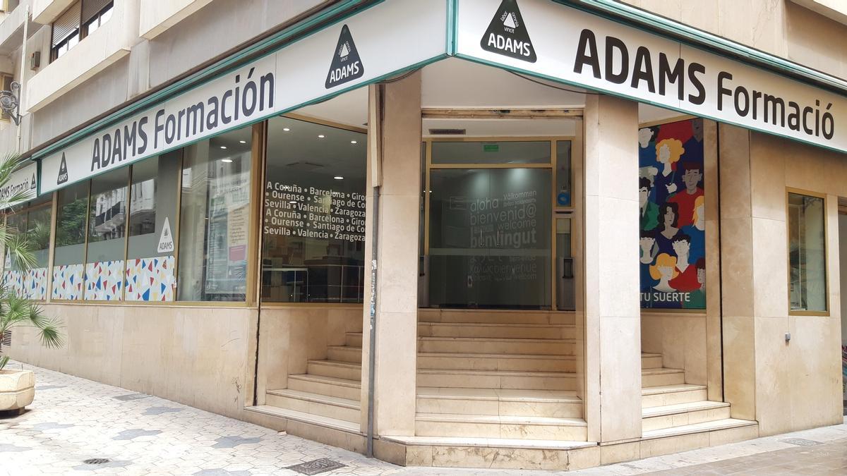 ADAMS Formación es una de las mejores academias para preparar oposiciones de bombero.