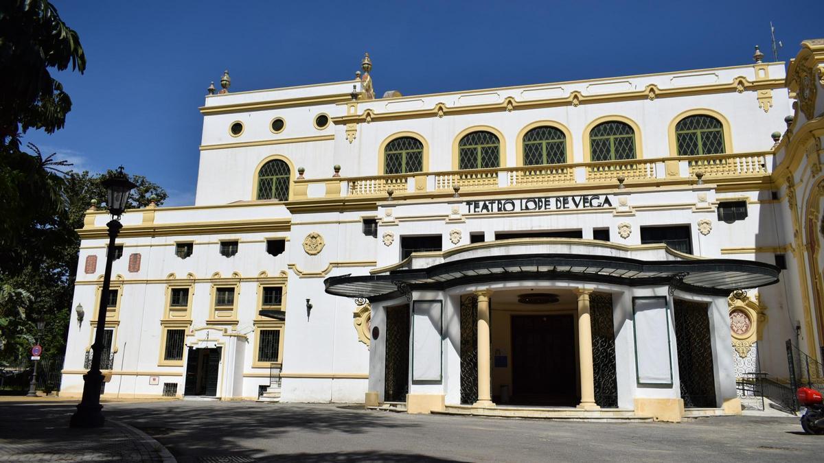 Fachada principal del Teatro Lope de Vega, este miércoles.