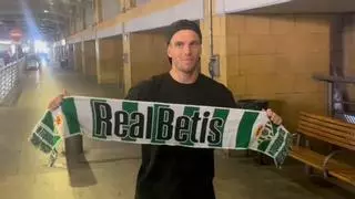 Giovani Lo Celso aterriza en Sevilla para regresar al Real Betis