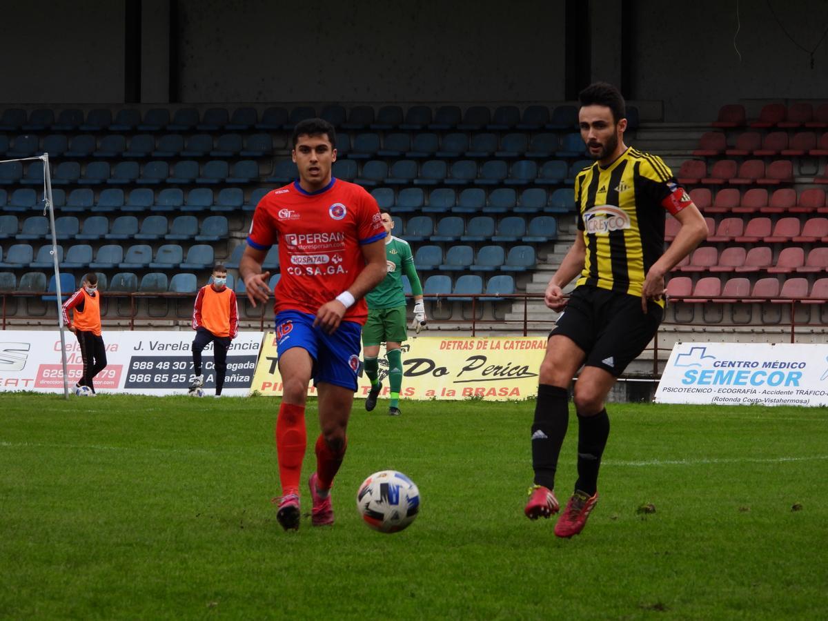 Partido disputado ayer en O Couto.