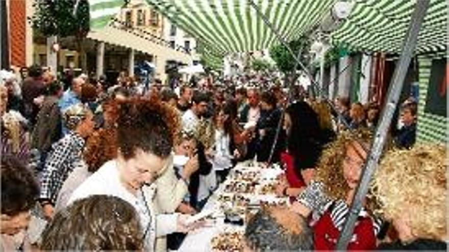 Palafrugell Deu anys dels Enfilalls a les Festes de Primavera