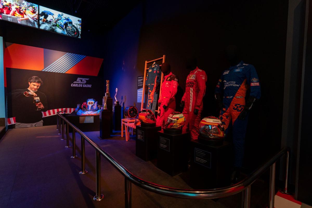 Exposición de Carlos Sainz en MEGA