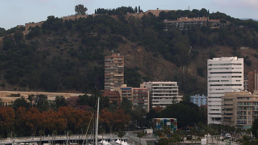 Imagen de la Esquina de Oro del Puerto de Málaga.