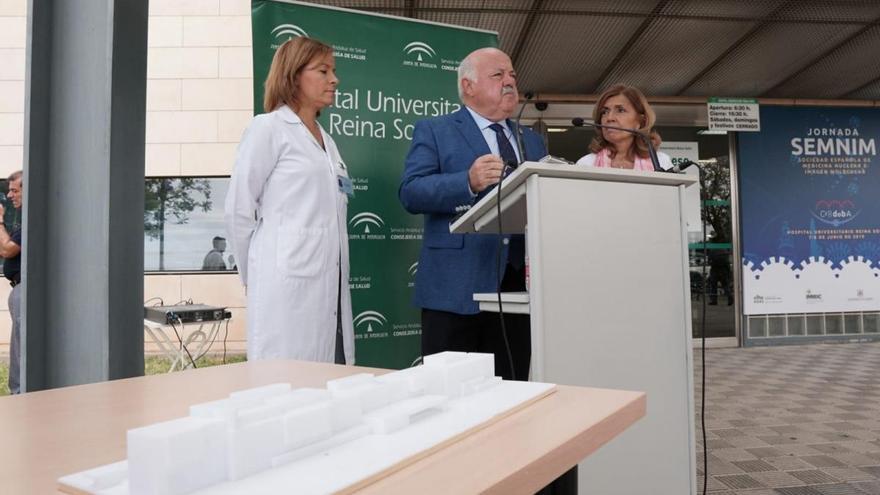 El Reina Sofía tiene 860 pacientes menos en lista de espera quirúrgica