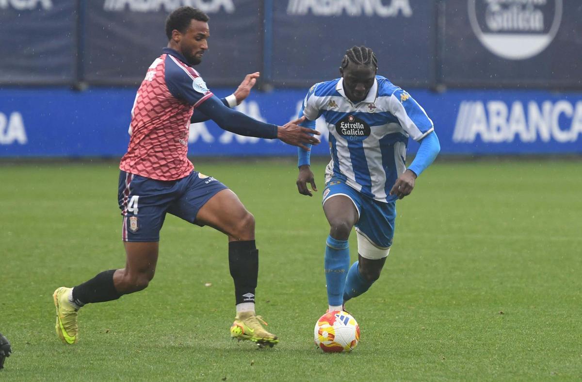 Liderato para el Fabril tras vencer al Real Ávila (2-1)