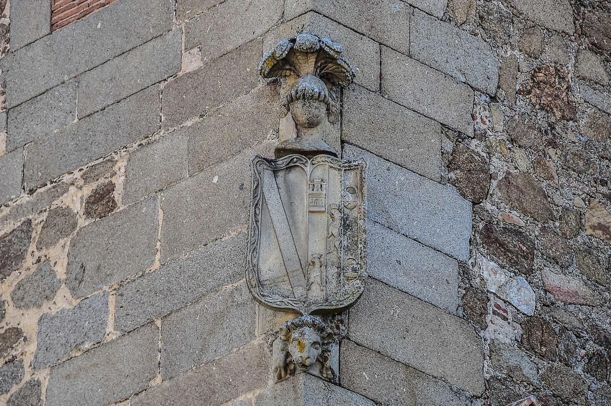 Galería | Imágenes de la Casa de las Dos Torres de Plasencia Galería | Imágenes de la Casa de las Dos Torres de Plasencia
