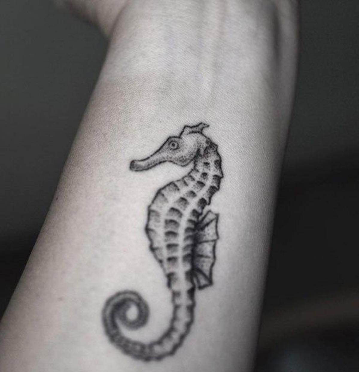 Tatuaje en blanco y negro