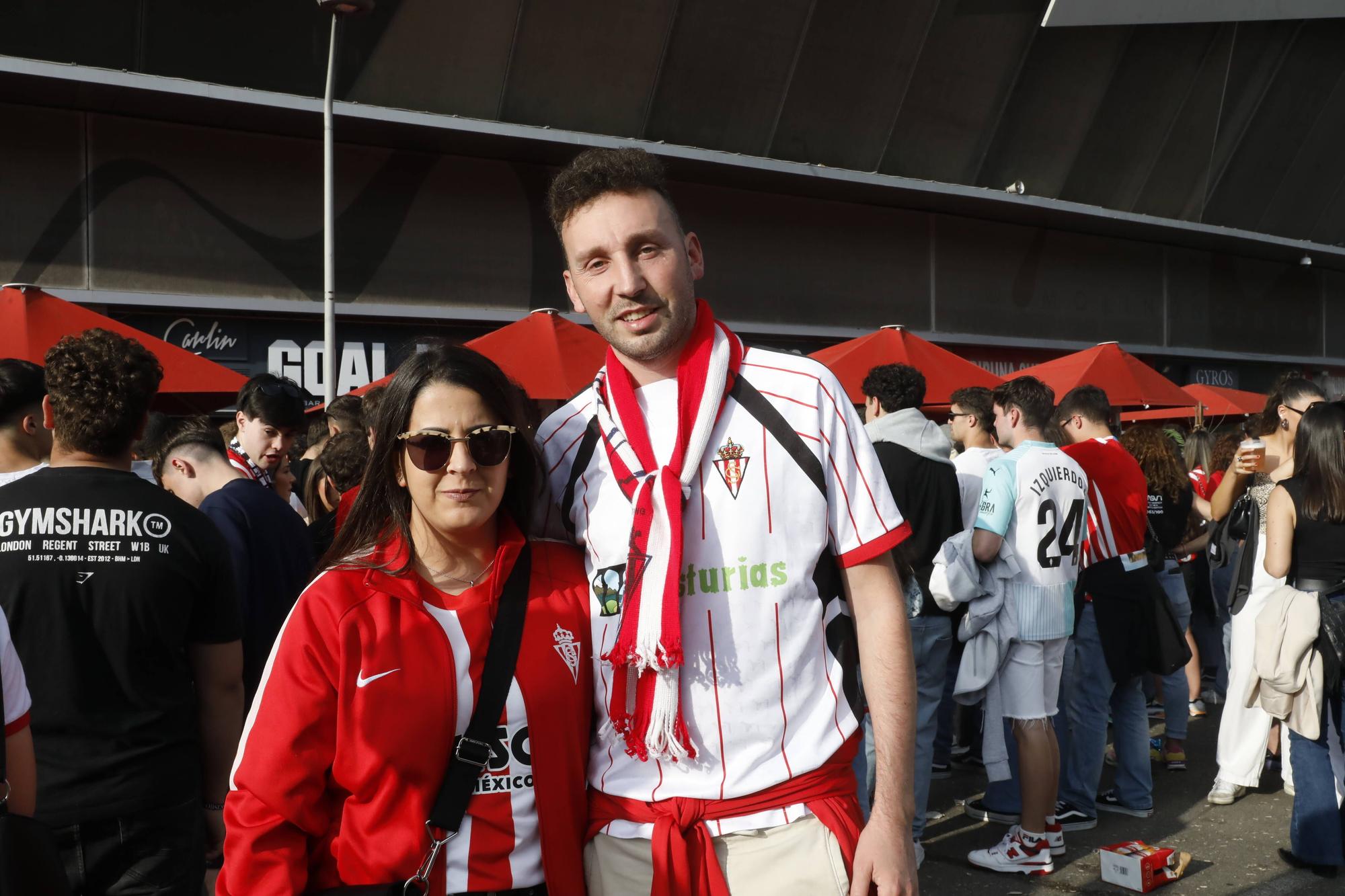 EN IMÁGENES: Gijón vibra con la clasificación del Sporting al play-off