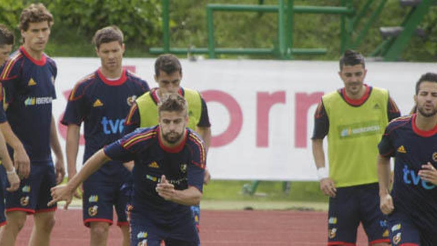 Los jugadores de la selección durante un entrenamiento.