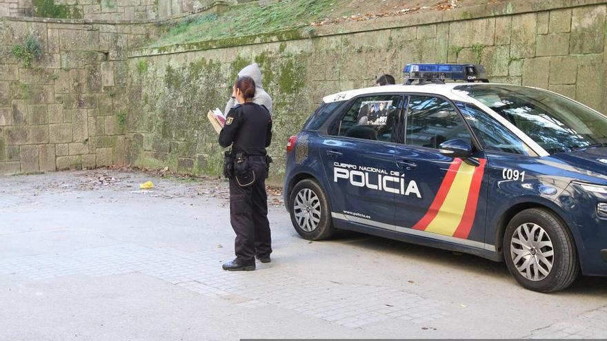 Una patrulla de la Policía Nacional de Ourense // I. Osorio