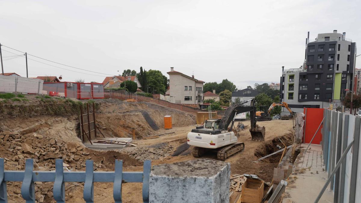 Obras de construcción de vivienda nueva en la calle Aragón