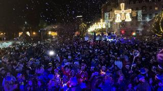 La Navidad prende en Asturias: así ha sido el encendido de luces en la región