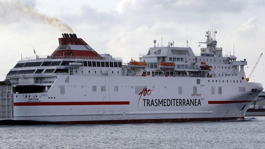 Trasmediterranea abre la primera  línea de ferris entre Gandia e Ibiza