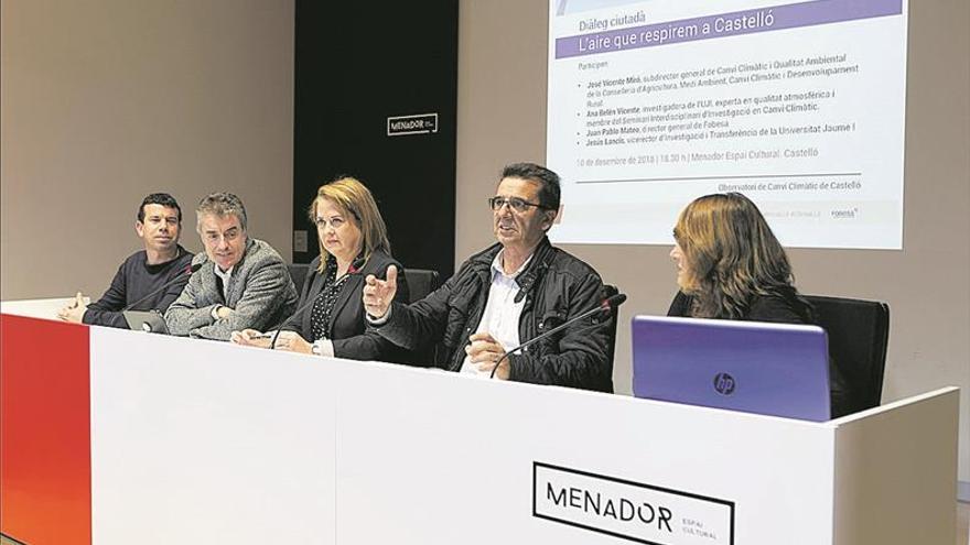 L’Observatori de Canvi Climàtic debat sobre la qualitat de l’aire de Castelló