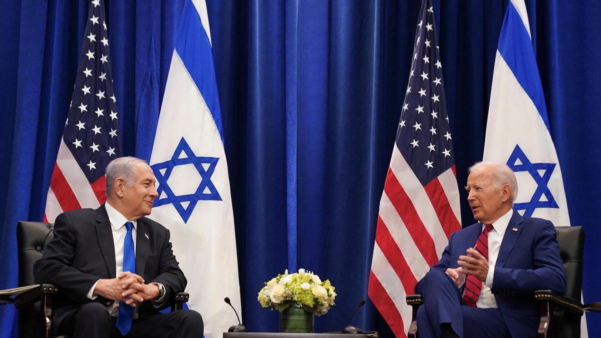 El primer ministro israelí, Binyamín Netanyahu, y el presidente de EEUU, Joe Biden, durante el encuentro que ambos han mantenido en Nueva York en el marco de la Asamblea General de la ONU.