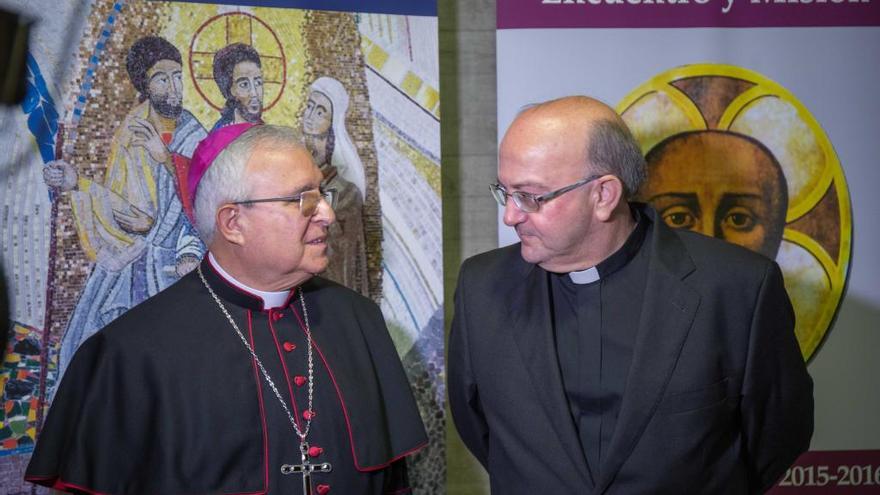 El obispo Jesús Murgui, hoy junto a Francisco Conesa