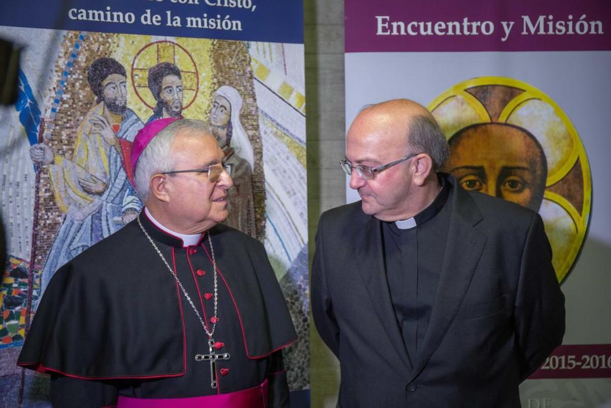 El obispo Jesús Murgui, hoy junto a Francisco Conesa