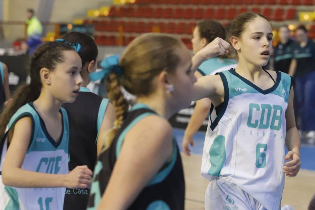 La selección cordobesa gana la final del Campeonato de Andalucía mini femenino de baloncesto