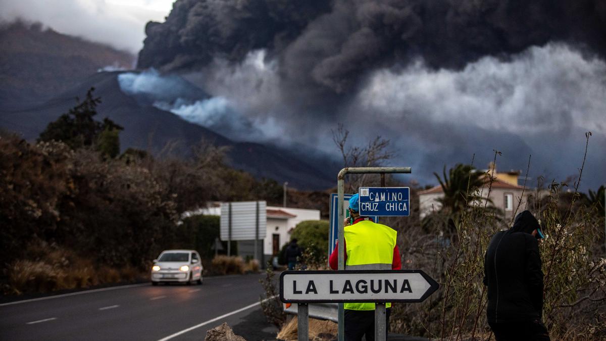 Actividad del volcán de La Palma este sábado.