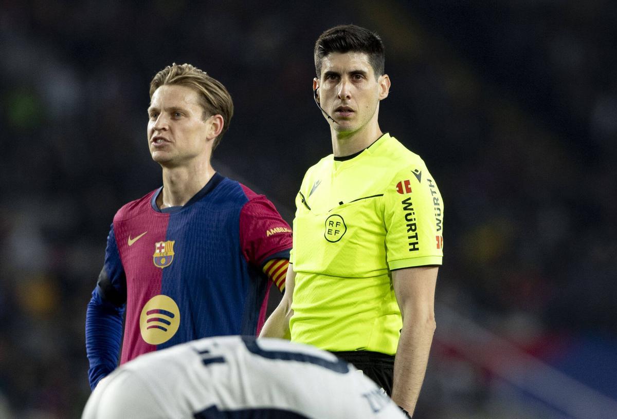 Mateo Busquets Ferrer, durante un partido del FC Barcelona