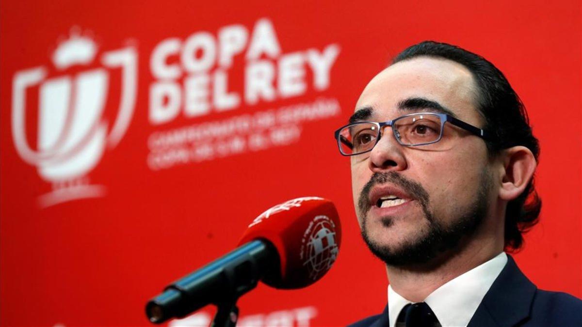 El director de Competiciones de la Real Federación Española de Fútbol (RFEF), Alfredo Olivares