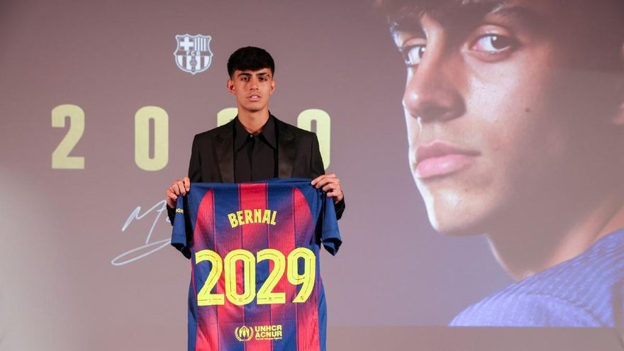 مارك بيرنال يجدد عقده مع برشلونة حتى عام 2029