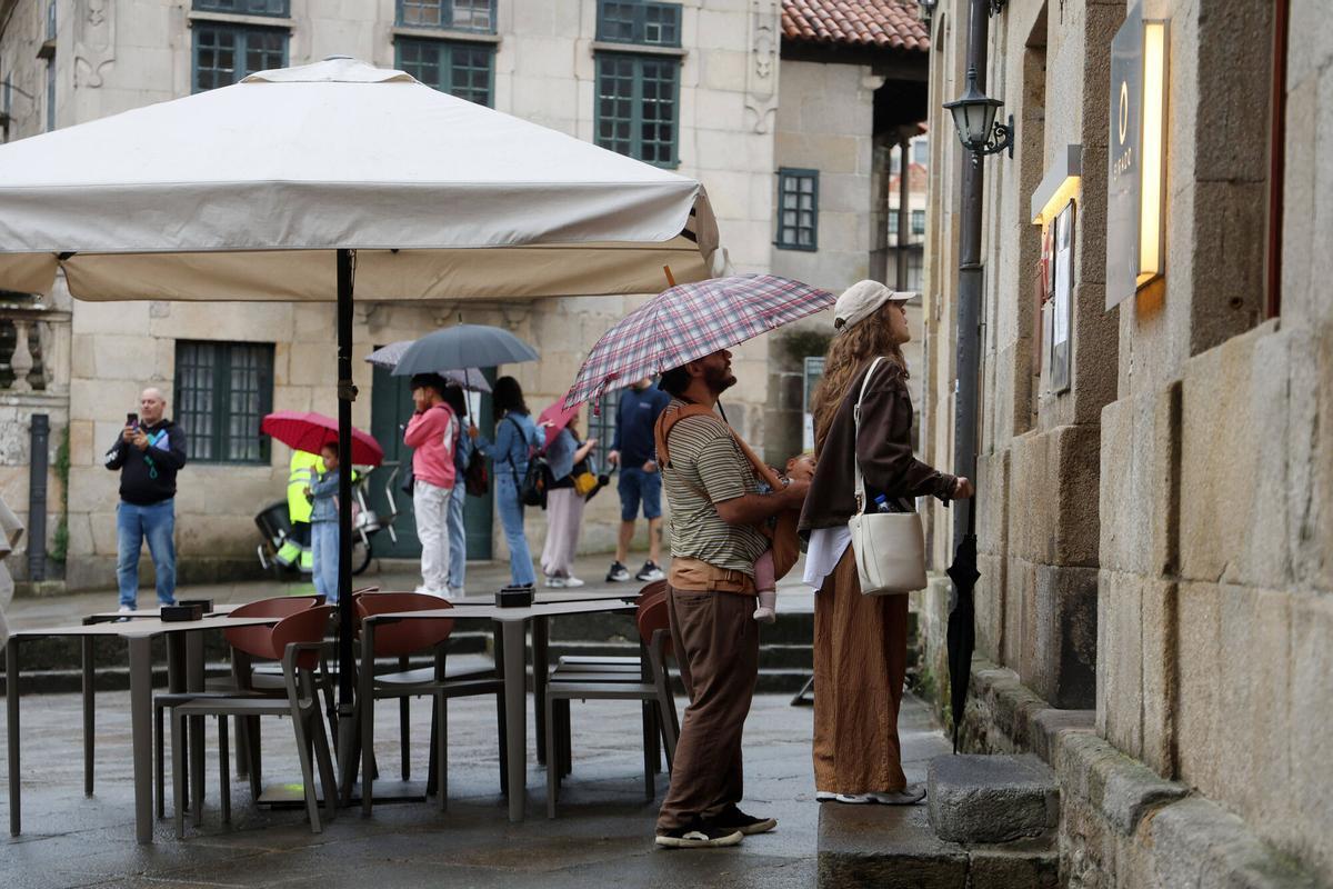 Pontevedra. Turismo, turistas en día de lluvia