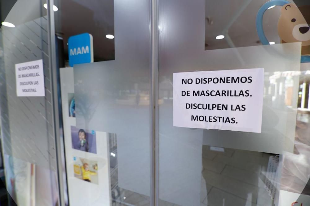 Coronavirus en Murcia: Las calles de la capital, prácticamente vacías