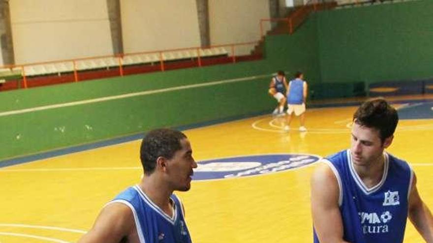 Asier, Suka y Almazán, en un entrenamiento. / 13fotos