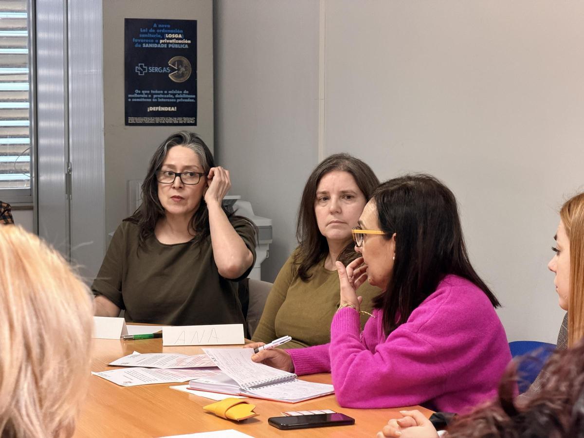 Reunión de la parlamentaria socialista Carmen Dacosta sobre el estado de la unidad de paliativos.