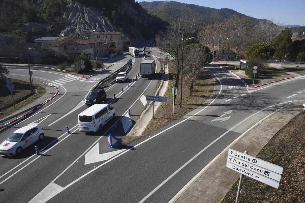 Tram de la C-55 al seu pas per Castellgalí