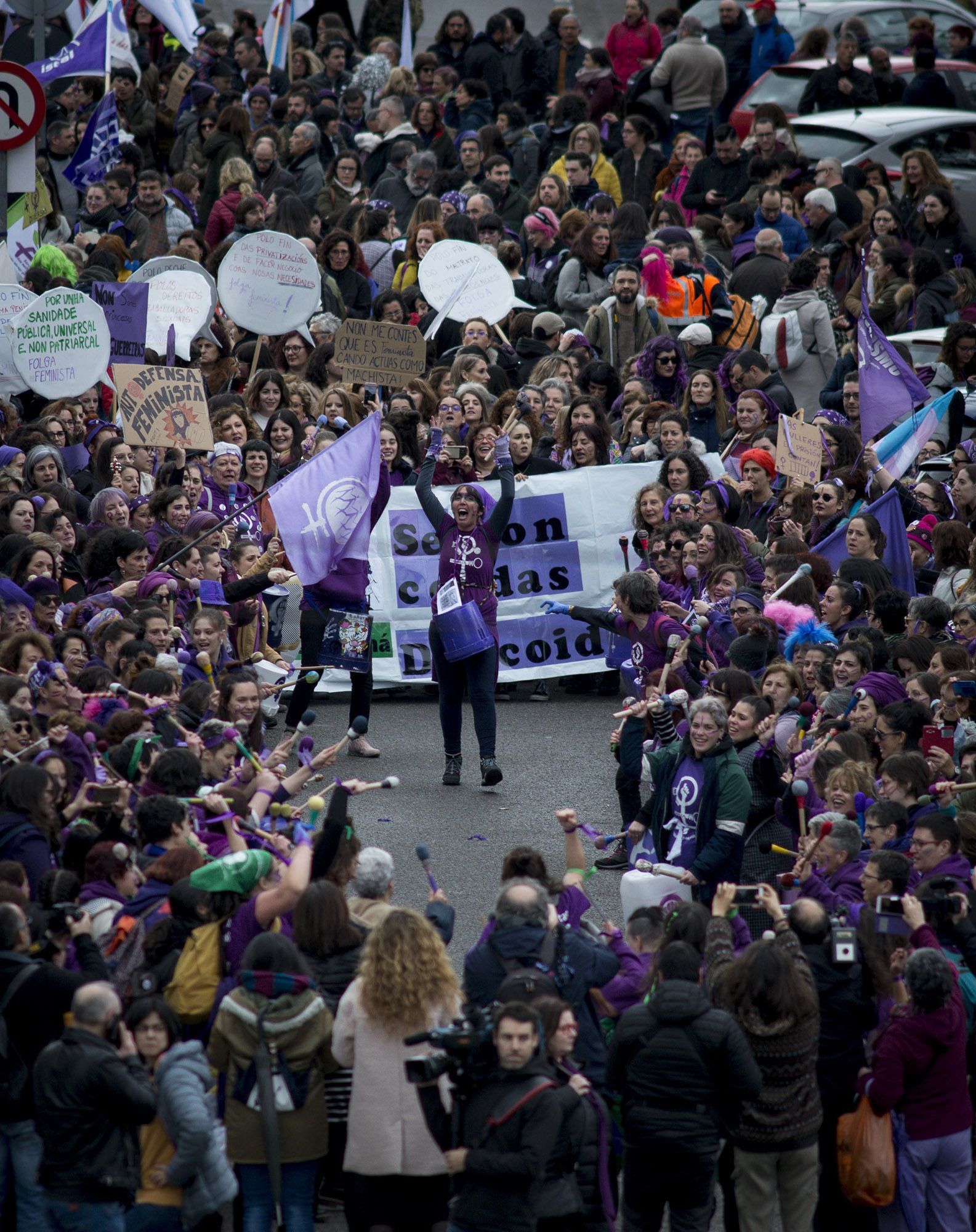 Manifestación feminista por el 8M en Verín en 2020 Brais Lorenzo (2).jpg