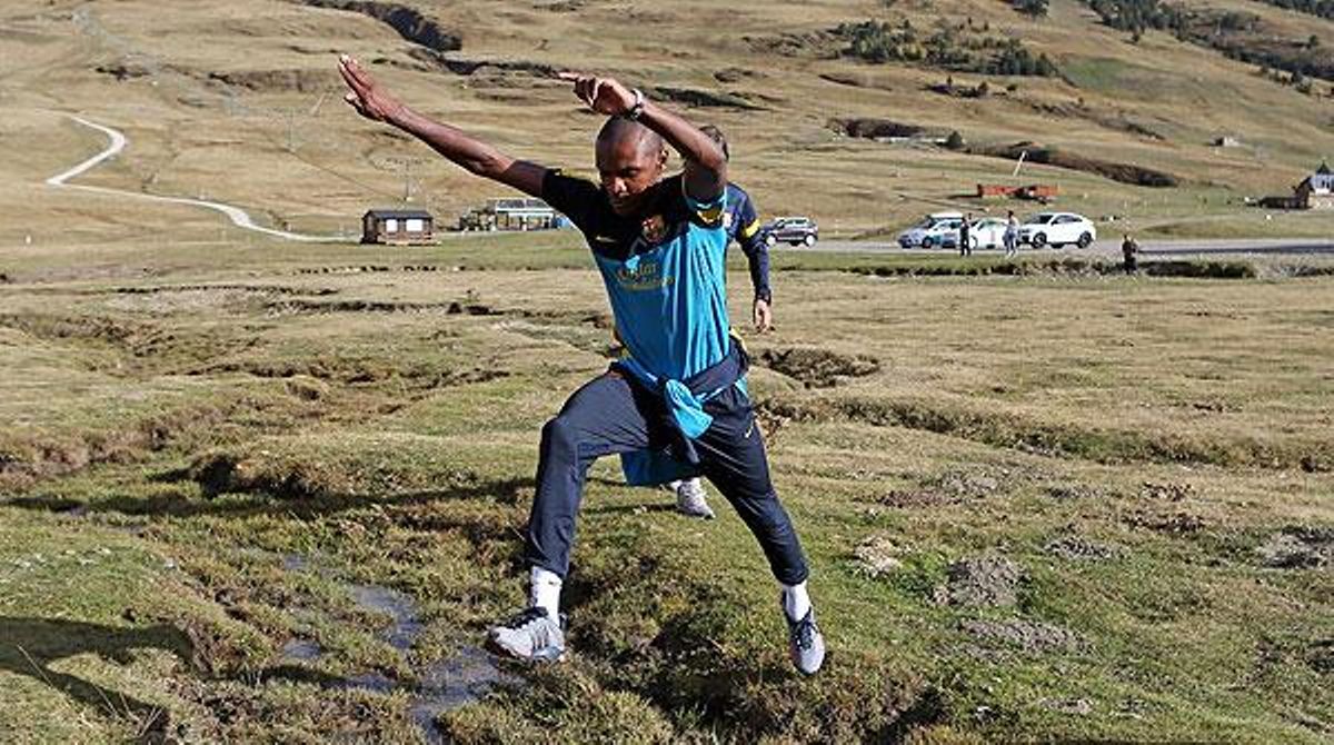 Abidal, durant una de les seves caminades per la Vall d’Aran.