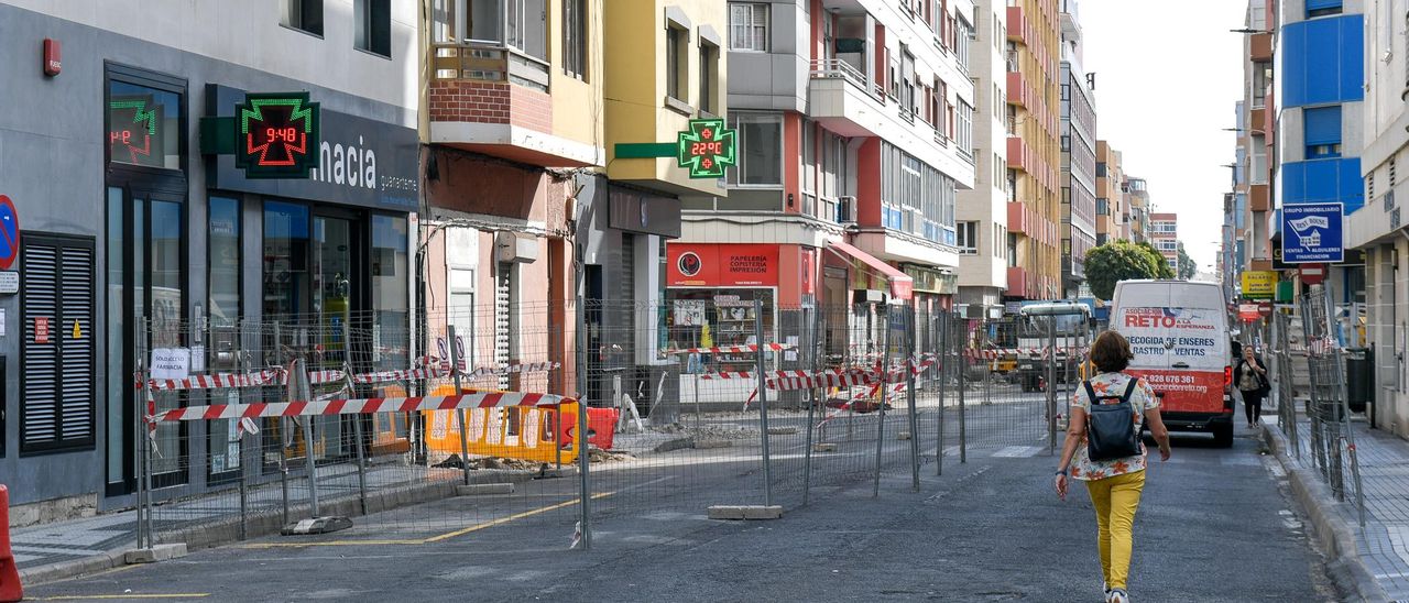 Obras en la calle Fernando Guanarteme