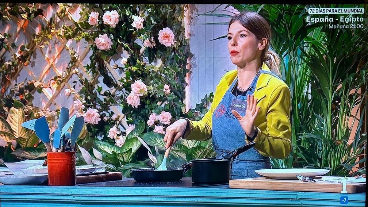 Camilla, de Ibiza, preparando los gnocchi que le valieron el pase a 'Masterchef'
