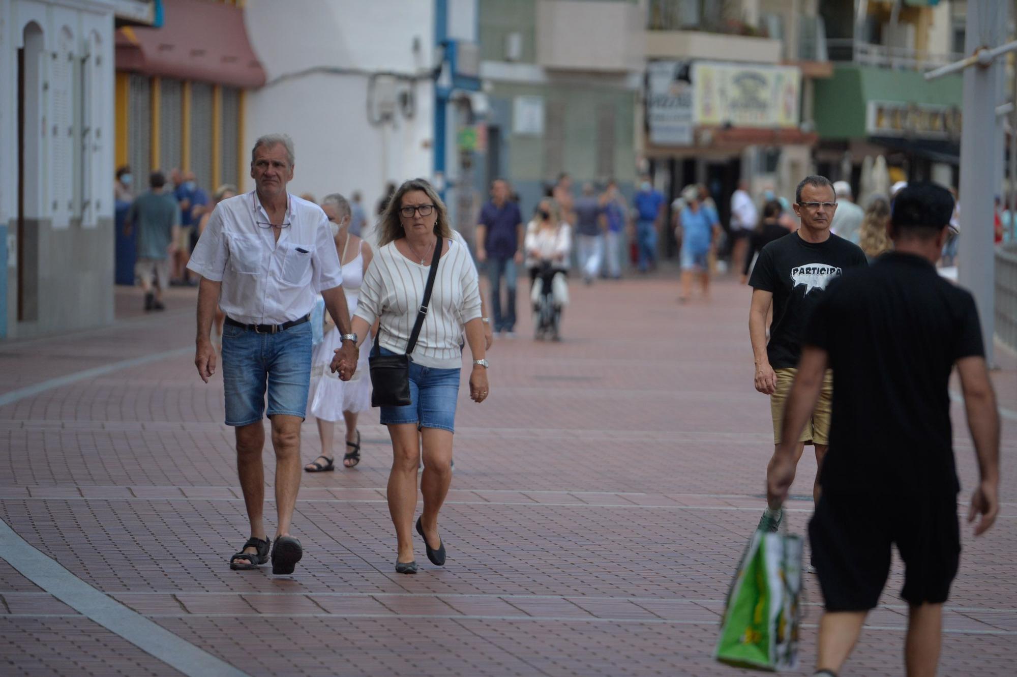 Así fue el primer día sin mascarillas en Las Palmas de Gran Canaria