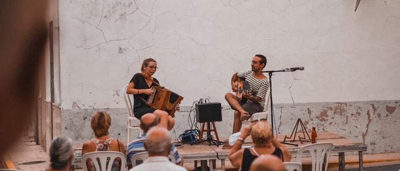 Una actuación del Potries Music Fest del año pasado. | LEVANTE-EMV