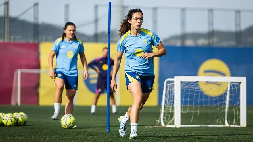 Aitana ya entrena con el grupo