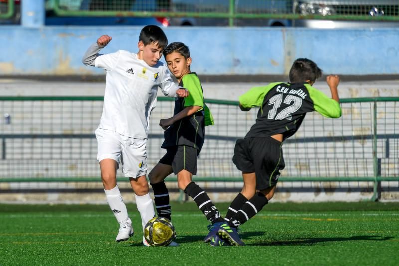 25-01-20  DEPORTES. CAMPOS DE FUTBOL DE LA ZONA DEPORTIVA DEL PARQUE SUR EN  MASPALOMAS. MASPALOMAS. SAN BARTOLOME DE TIRAJANA.  Maspalomas-Carrizal (alevines).  Fotos: Juan Castro.  | 25/01/2020 | Fotógrafo: Juan Carlos Castro