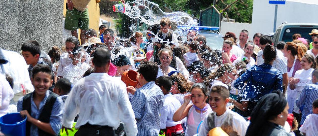 La Traída del Agua divide a Lomo Magullo en tres zonas de seguridad