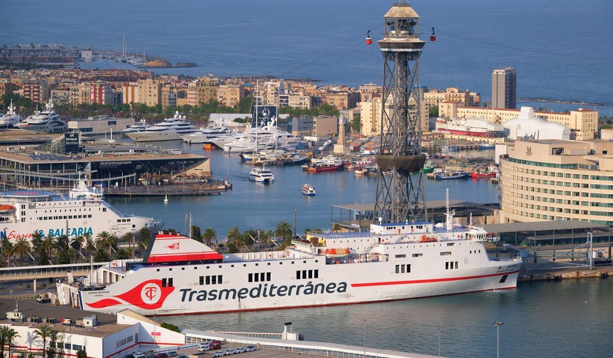 Barcelona, el port europeu amb més emissions de CO<sub>2</sub> pels seus ferris