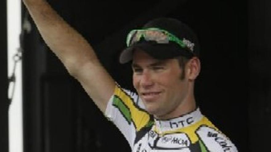 Cavendish hace triplete en la etapa del &quot;pinganillo&quot;