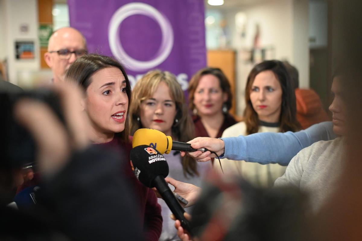 En imágenes | Ione Belarra e Irene Montero arrancan la campaña de Podemos Aragón para el 8F