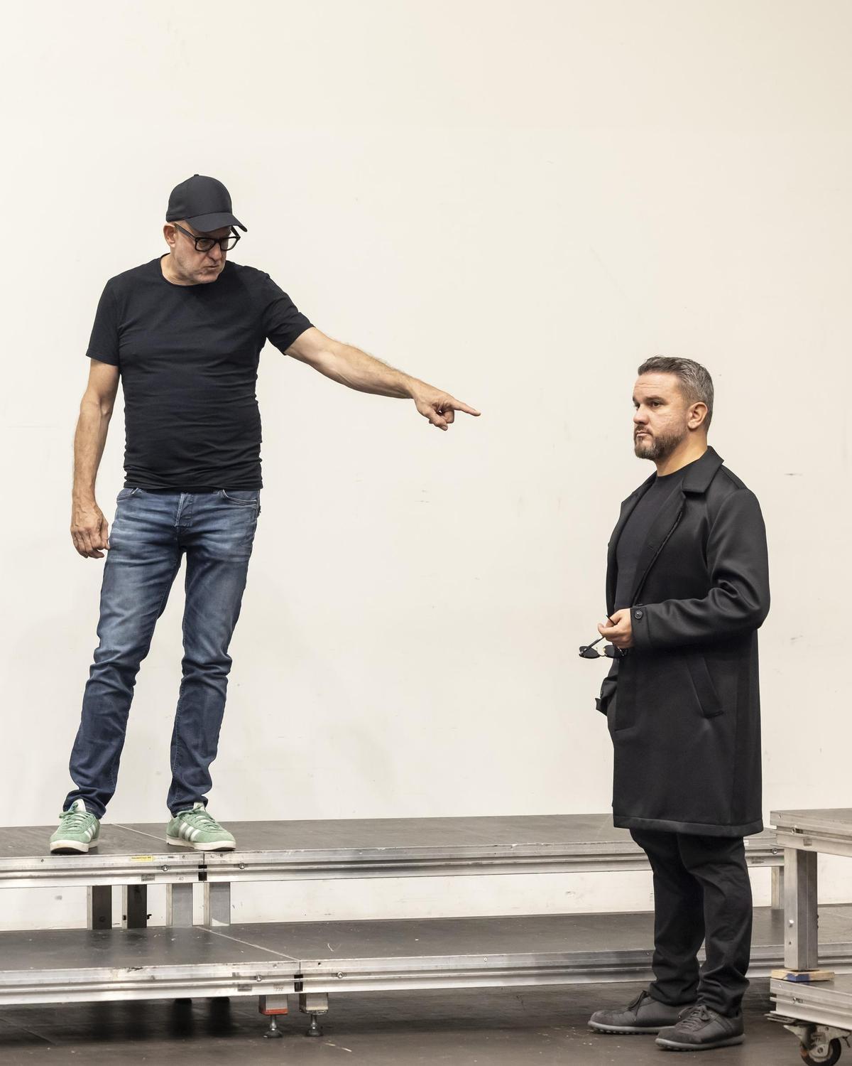 Moisés Marín con Àlex Rigola.