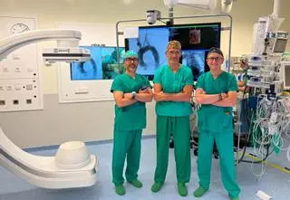 El Cunqueiro realiza por primera vez en Galicia una compleja reparación de la aorta sin abrir el tórax
