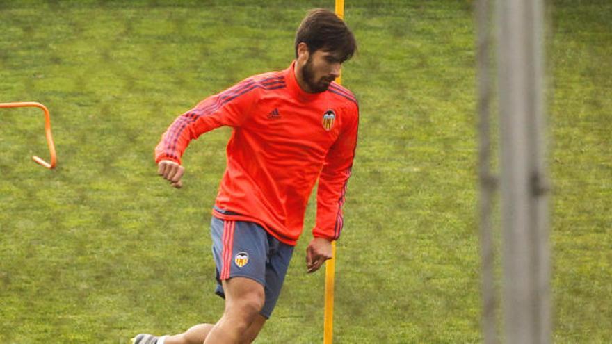 André Gomes vuelve a la convocatoria